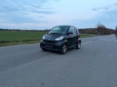 Gebraucht Smart ForTwo Coupé 61 PS (44 kW) 2011 Schwarz Coupé