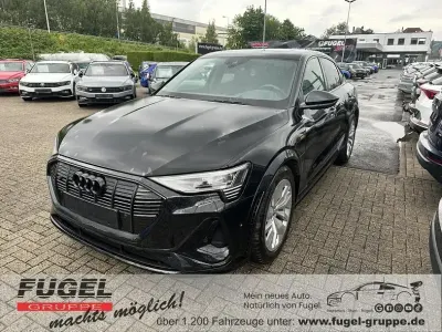Gebraucht Audi e-tron Sportback Ambiente 369 kW (503 PS) 2022 Mythosschwarz metallic SUV