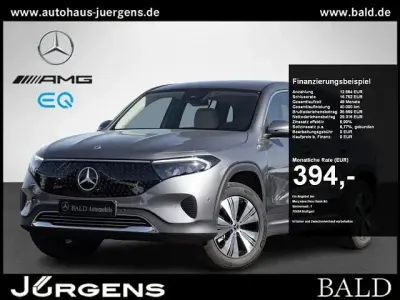 Gebraucht Mercedes EQB300 Advanced 167 kW (228 PS) 2024 Mountain grey metallic SUV