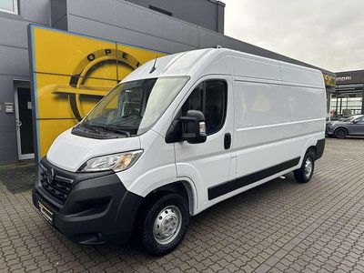 Gebraucht Opel Movano S 140 PS (102 kW) 2023 Casablancaweiß Van