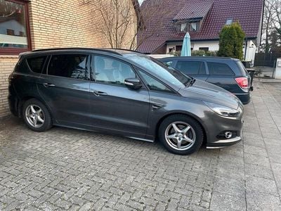 Gebraucht Ford S-MAX ST-Line 190 PS (139 kW) 2019 Grau Van / Kleinbus