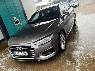 Braun Gebraucht 2022 Audi A4 S-Line Kombi | 23.900 € (Superpreis)