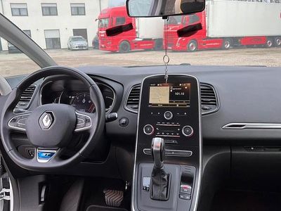 Weiß Gebraucht 2019 Renault Scénic Van / Kleinbus | 8.900 €