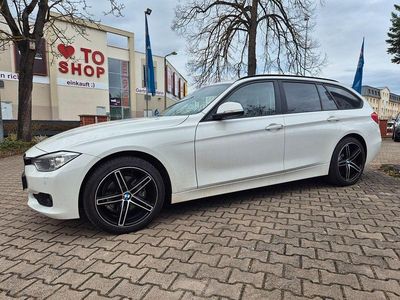 Gebraucht BMW 320 Sport Line 184 PS (135 kW) 2014 Weiß Kombi