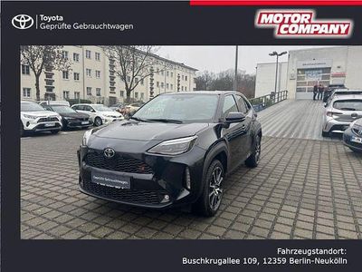 Gebraucht Toyota Yaris Hybrid Sport 116 PS (85 kW) 2023 Mysticschwarz mica Limousine