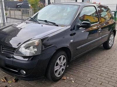 Usata Renault Clio II 52 CV (38 kW) 2005 Utilitaria