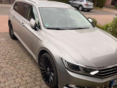 Gebraucht VW Passat 190 PS (139 kW) 2015 Grau Kombi