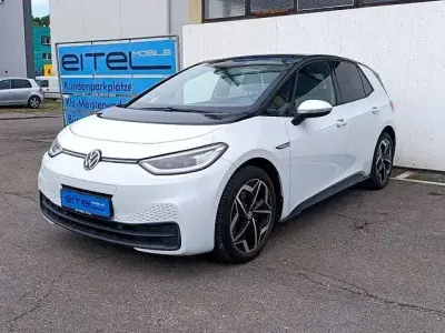 Gebraucht VW ID.3 Pro Performance 150 kW (204 PS) 2021 Weiß (gletscherweiss) Kleinwagen