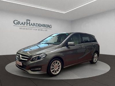 Gebraucht Mercedes B220 184 PS (135 kW) 2017 Grau Van / Kleinbus