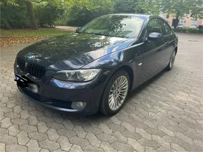 Gebraucht BMW 320 177 PS (130 kW) 2008 Blau Coupé