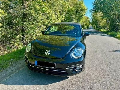 Usata VW Beetle Cabriolet Design 105 CV (77 kW) 2017 Nero Cabrio