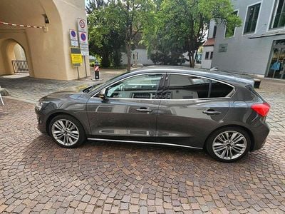 Gebraucht Ford Focus Vignale 182 PS (133 kW) 2019 Grau Limousine