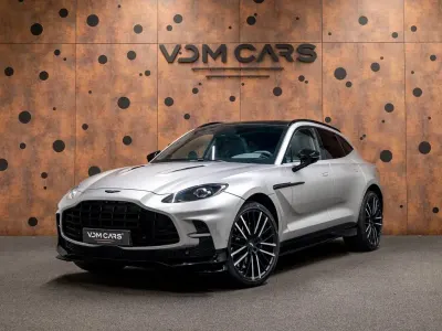 Gebraucht Aston Martin DBX 707 PS (519 kW) 2025 Silber SUV