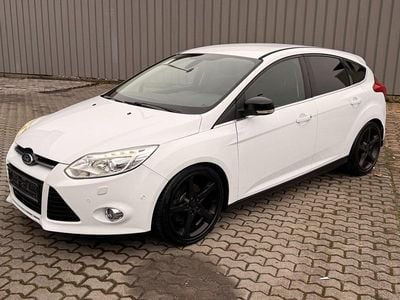 Gebraucht Ford Focus 183 PS (134 kW) 2011 Weiß Limousine