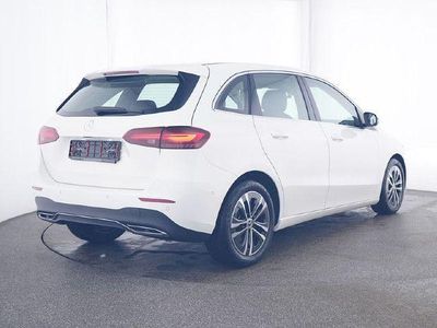 Gebraucht Mercedes B180 136 PS (100 kW) 2024 Van / Kleinbus