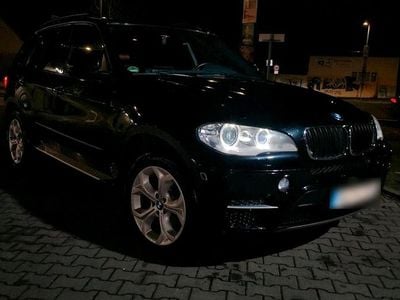 Second-hand BMW X5 258 CP (189 kW) 2012 Negru SUV