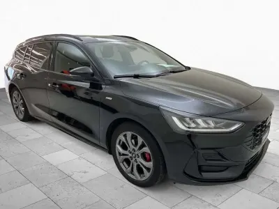 Gebraucht Ford Focus ST-Line 125 PS (91 kW) 2023 Schwarz Kombi