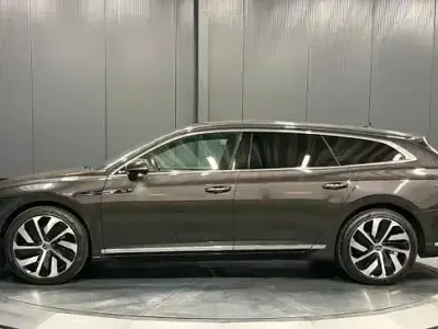 Gebraucht VW Arteon R-line 280 PS (205 kW) 2022 Mangangrau metallic Kombi