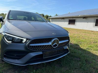 Mercedes CLA200
