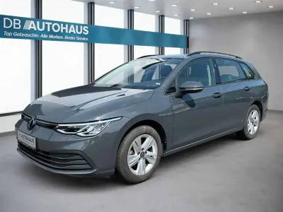 Gebraucht VW Golf VIII Life 110 PS (80 kW) 2024 Grau Kombi