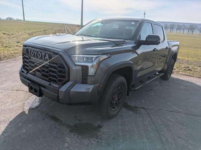 Neu Toyota Tundra 436 PS (320 kW) 2025 Grau Pickup