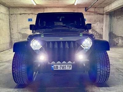 Second-hand Jeep Wrangler Rubicon 303 CP (222 kW) 2012 Negru SUV