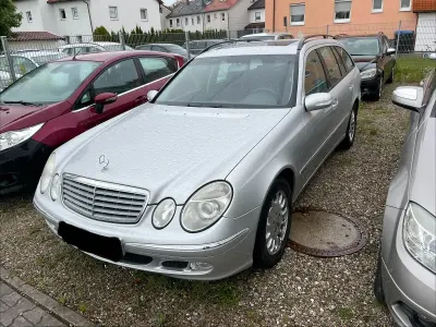 Używany Mercedes E220
