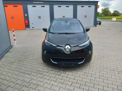 Usata Renault Zoe Life 64 kW (88 CV) 2014 Nero Utilitaria