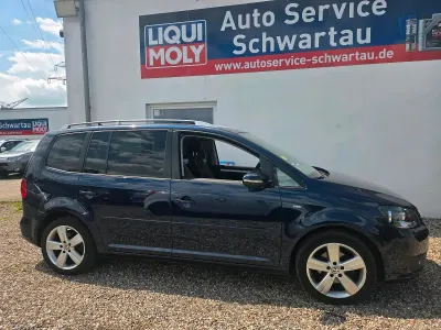 Gebraucht VW Touran 104 PS (76 kW) 2014 Blau Van / Kleinbus