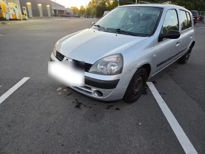 Usata Renault Clio II 98 CV (72 kW) 2005 Verde Utilitaria