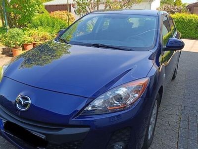 gebraucht Mazda 3 105PS Benziner Blau Metallic 8-Fach bereift