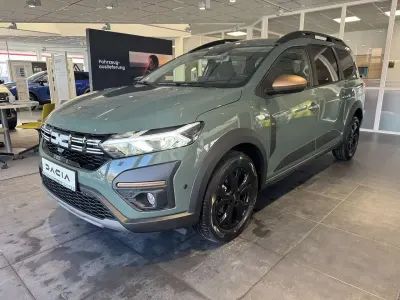 Gebraucht Dacia Jogger Extreme 110 PS (80 kW) 2026 Safarigrüngrau Van / Kleinbus