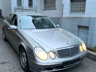 gebraucht Mercedes E220 CDI