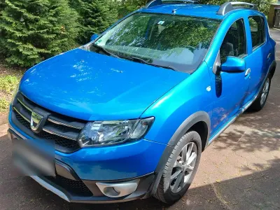 Usata Dacia Sandero Stepway 90 CV (66 kW) 2015 Blu Utilitaria