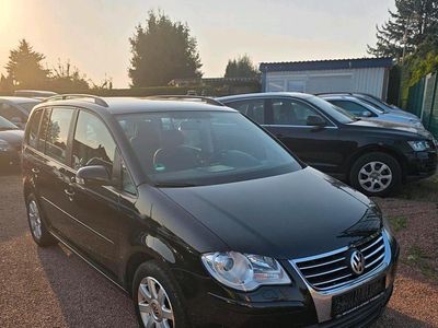 Schwarz Gebraucht 2008 VW Touran Van / Kleinbus | 5.999 € (Teuer)