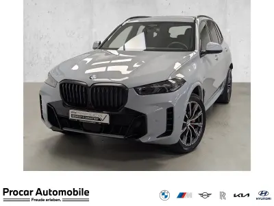Gebraucht BMW X5 M Sport 298 PS (219 kW) 2025 Grau SUV