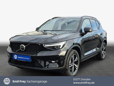 Neu Volvo XC40 Plus 197 PS (144 kW) 2026 Schwarz SUV