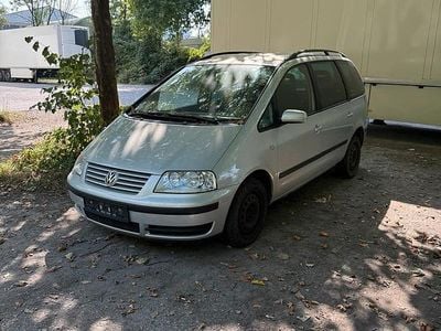 VW Sharan