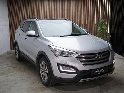 Second-hand Hyundai Santa Fe Premium 197 CP (144 kW) 2016 Argintiu SUV