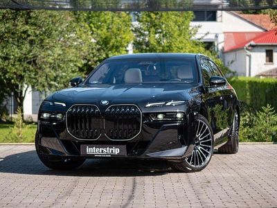 Gebraucht BMW 740 M Sport 299 PS (219 kW) 2025 Schwarz Limousine