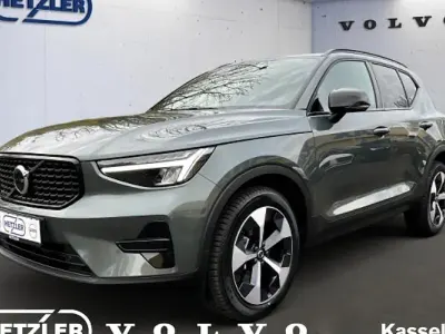 Ny Volvo XC40 Plus 197 HK (144 kW) 2025 Grøn SUV