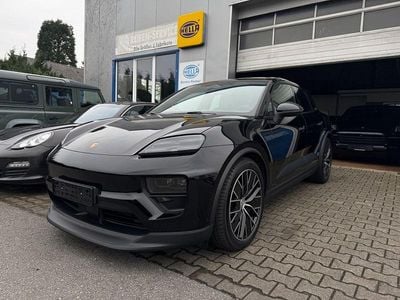 Gebraucht Porsche Macan 4 Electric 300 kW (408 PS) 2025 Schwarz SUV