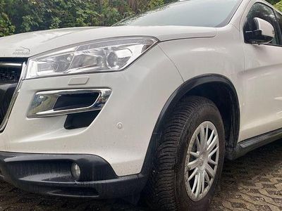 Peugeot 4008