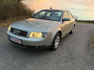 Braun Gebraucht 2001 Audi A4 Limousine | 4.900 € (Teuer)