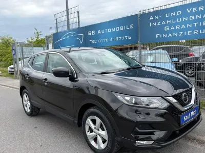 Gebraucht Nissan Qashqai Acenta 140 PS (102 kW) 2019 Schwarz SUV