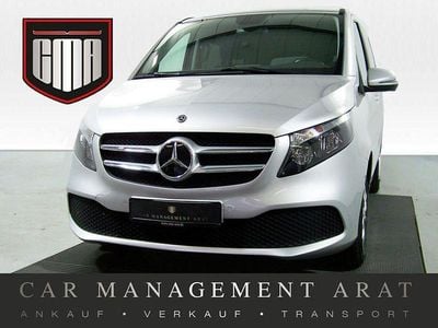 Gebraucht Mercedes V220 163 PS (119 kW) 2019 Silber Van / Kleinbus