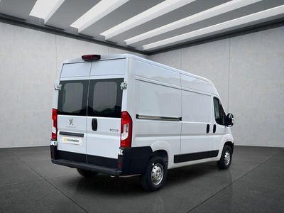 Weiß Gebraucht 2024 Peugeot Boxer Van | 25.949 € (Guter Preis)
