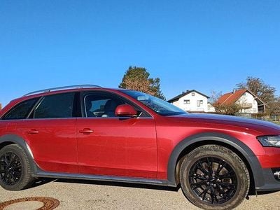 Gebraucht Audi A4 Allroad Ambiente 239 PS (175 kW) 2011 Rot Kombi