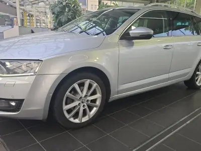Gebraucht Skoda Octavia 110 PS (80 kW) 2016 Silber Kombi