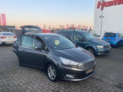 Grau Gebraucht 2016 Ford C-MAX Titanium Van / Kleinbus | 9.799 € (Guter Preis)